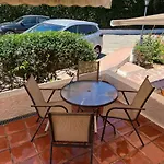 Acogedora Casa En Denia Con Vistas Al Mar.